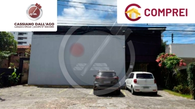 Casa, com área de 271,65m², com dois pavimentos, situada na Rua Jayme Loyo, nº 80, Casa Forte, Recif